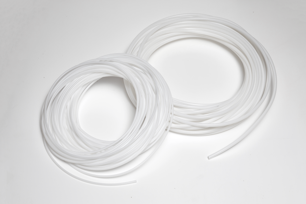 ptfe-hortumlarin-kimyasal-uygulamalardaki-avantajlari.png